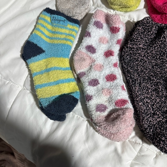 Colorful Assorted Socks Collection - Picture 4 of 5